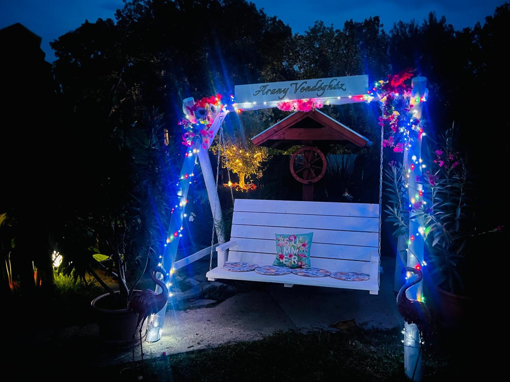 Vila Arany Vendeghaz Sarvaš Exteriér fotografie